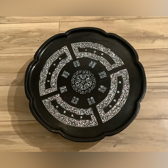 Vintage Mother of Pearl Portable Table - Picture 2 of 8